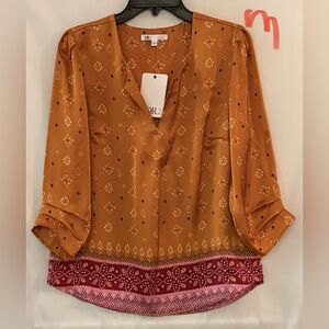 DR2 Women's Mustard Blouse with Burgundy Hem